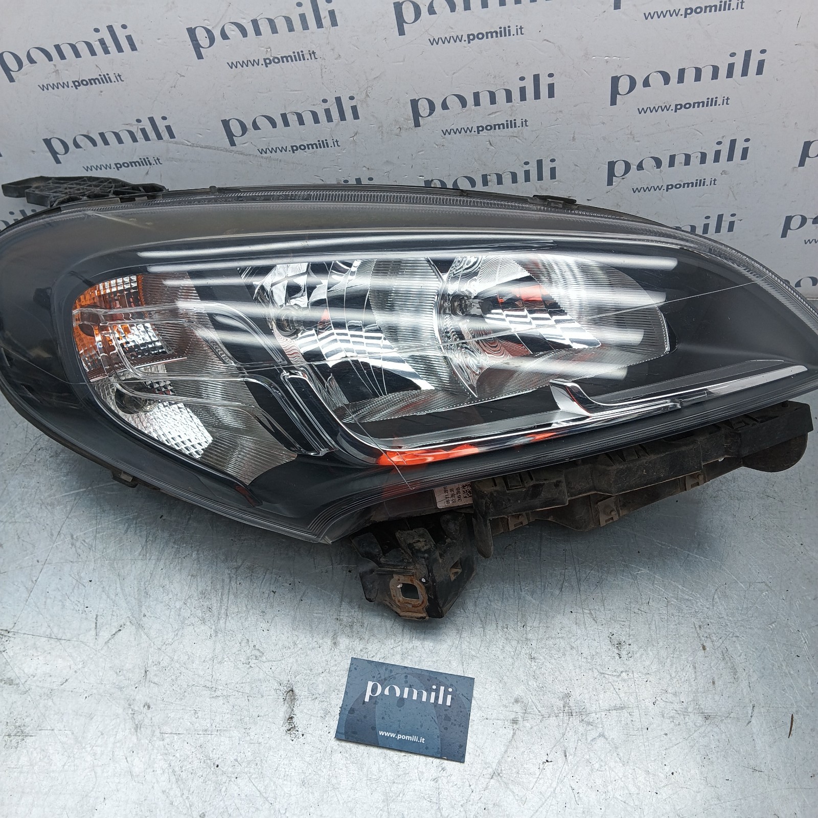 Pomili Fanaleria Faro destro Fiat Doblò 10490748 2010–2023