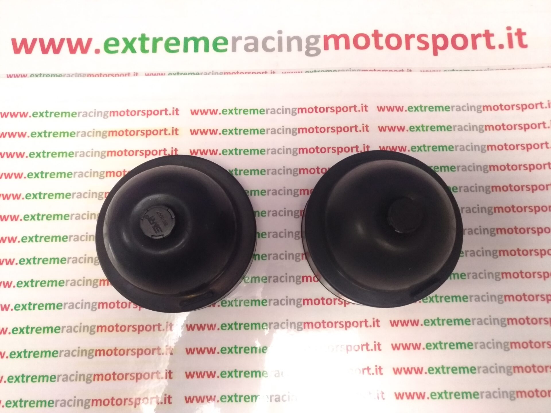 Xtreme Racing Accessori per Illuminazione LED Tappi maggiorati 65 mm in gomma, coppia con Caps Valve