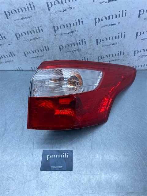 Pomili Fanaleria Fanale posteriore esterno destro Ford Focus CB8