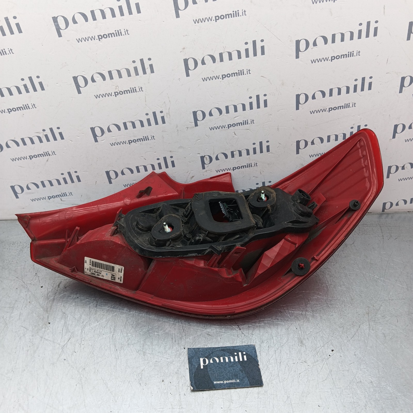 Pomili Fanaleria fanale posteriore sinistro Opel Corsa D 3 porte 13186350 usato