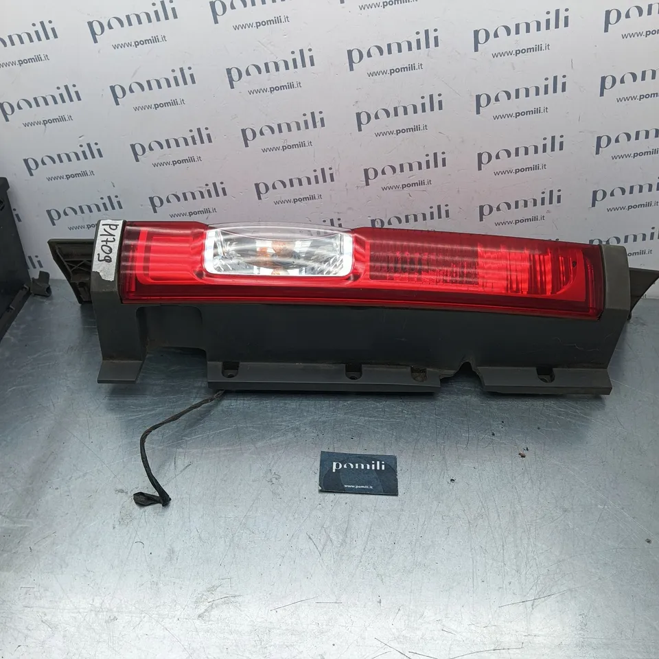Pomili Fanaleria Trafic II fanale posteriore sinistro 93857722 usato