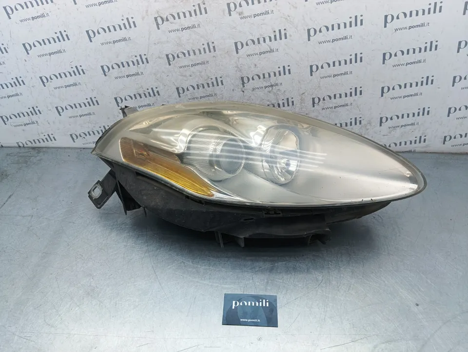 Pomili Fanaleria Faro anteriore destro Fiat Bravo/Croma 43700748 usato opacizzato
