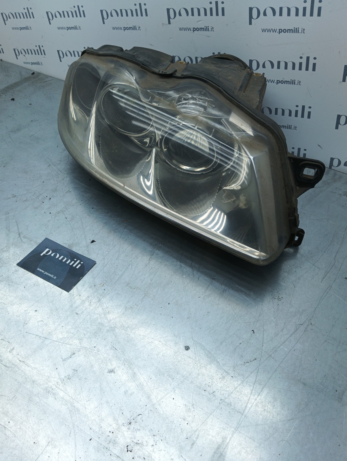 Pomili Fanaleria Alfa Romeo 166 facelift 89101027 faro anteriore destro usato