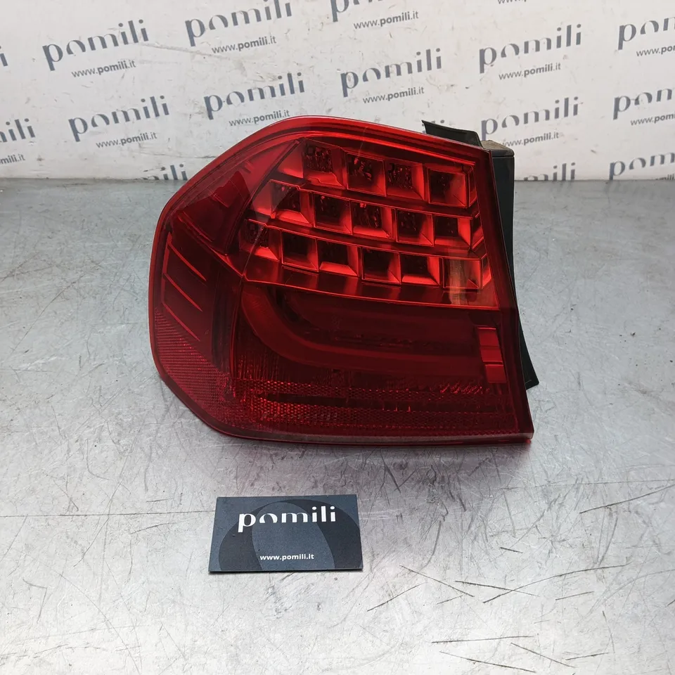 Pomili Fanaleria BMW S3 E90 fanale posteriore sinistro LED 7289425ECE usato