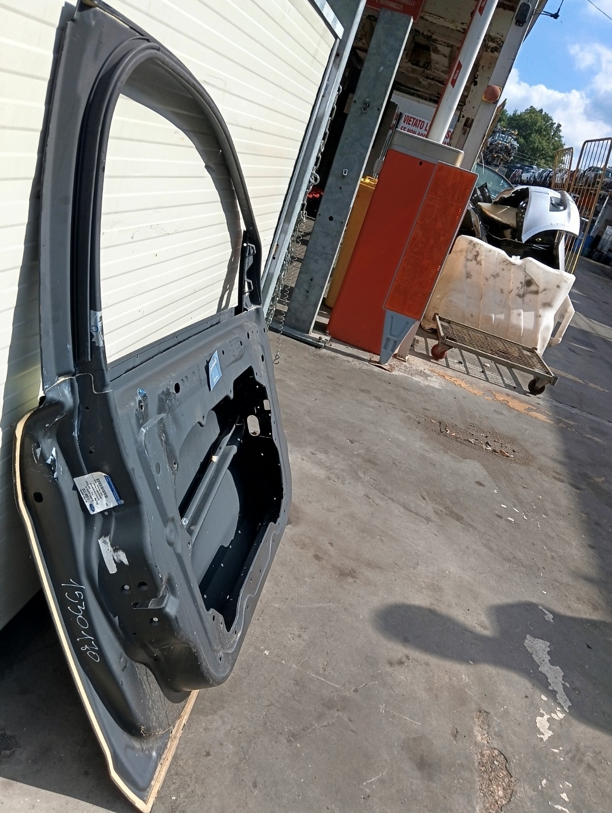 Pomili Lamierati esterni Portiera Ford Focus II 1530170 anteriore sinistra nuda