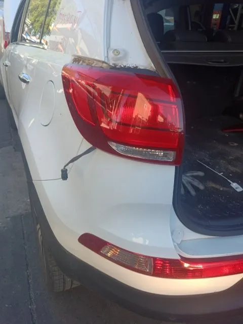 Pomili Fanaleria Fanale posteriore Kia Sportage III sinistro parte esterna