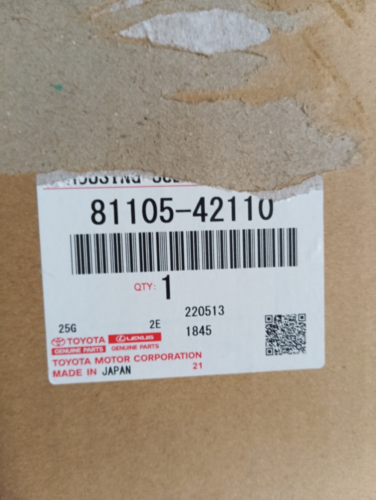 Pomili Fanaleria 81105-42110 faro anteriore destro Toyota Rav4 1994-2000
