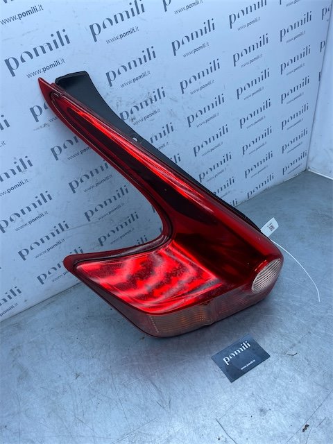 Pomili Fanaleria Fanale posteriore Nissan Juke F15E sinistro