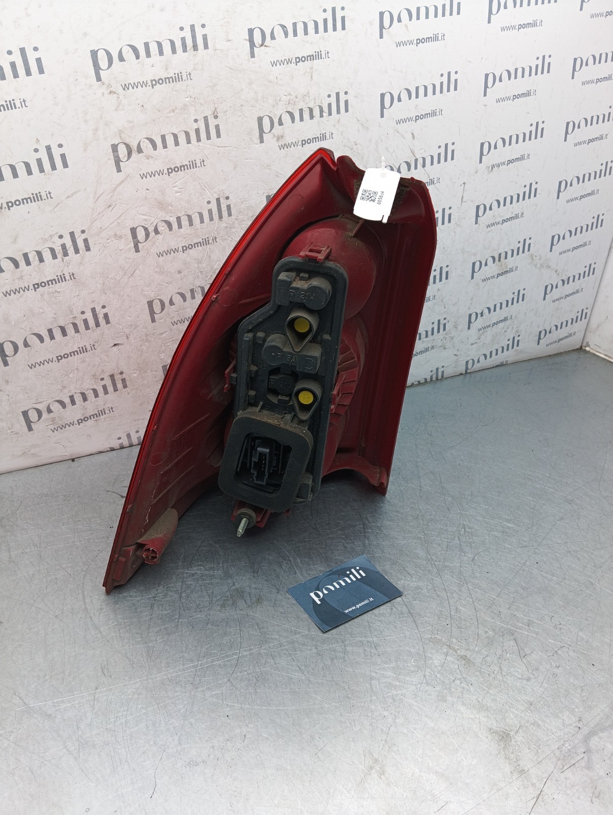Pomili Fanaleria Peugeot 307 S.W. fanale posteriore destro 557684 usato
