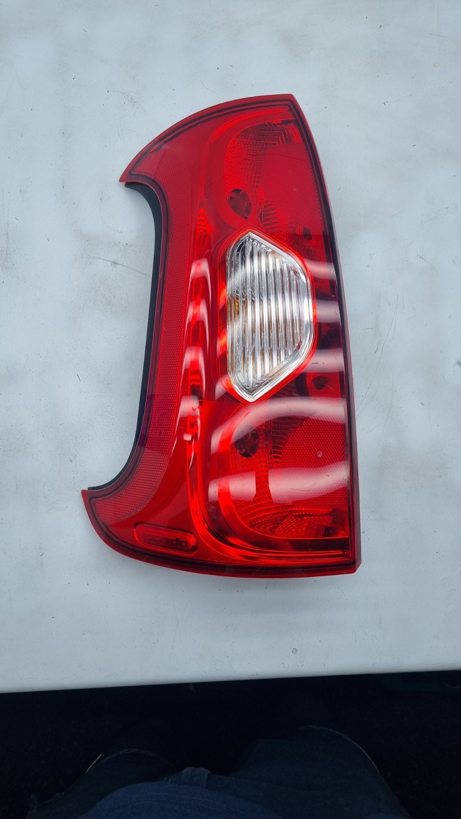 Pomili Fanaleria Fanale posteriore sinistro Fiat Panda 312 521023570 usato