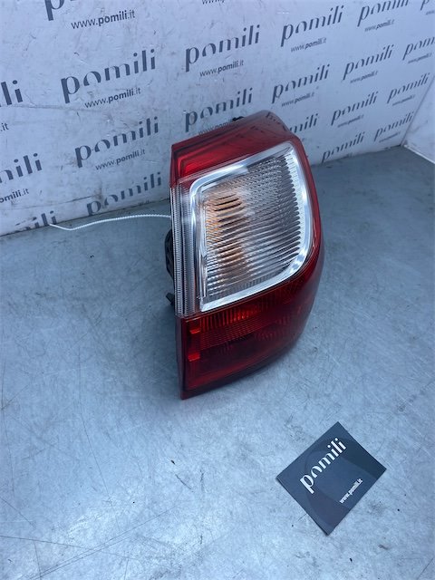Pomili Fanaleria S002 FORD C-MAX CB7 fanale posteriore destro esterno