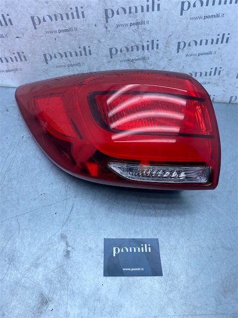 Pomili Fanaleria Fanale posteriore Kia Sportage III sinistro parte esterna