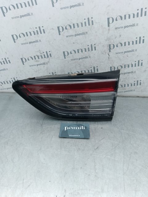 Pomili Fanaleria Fanale post. parte int. DX FORD KUGA (CTD) (01/19>) Usato