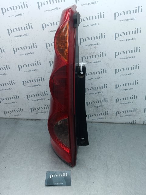 Pomili Fanaleria Nissan Note E11E fanale posteriore sinistro parte inferiore 02/06–09/13