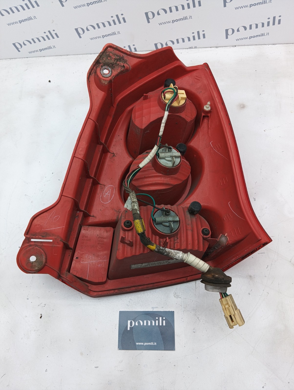 Pomili Fanaleria fanale posteriore sinistro Nissan Pixo 35604M68K10 usato