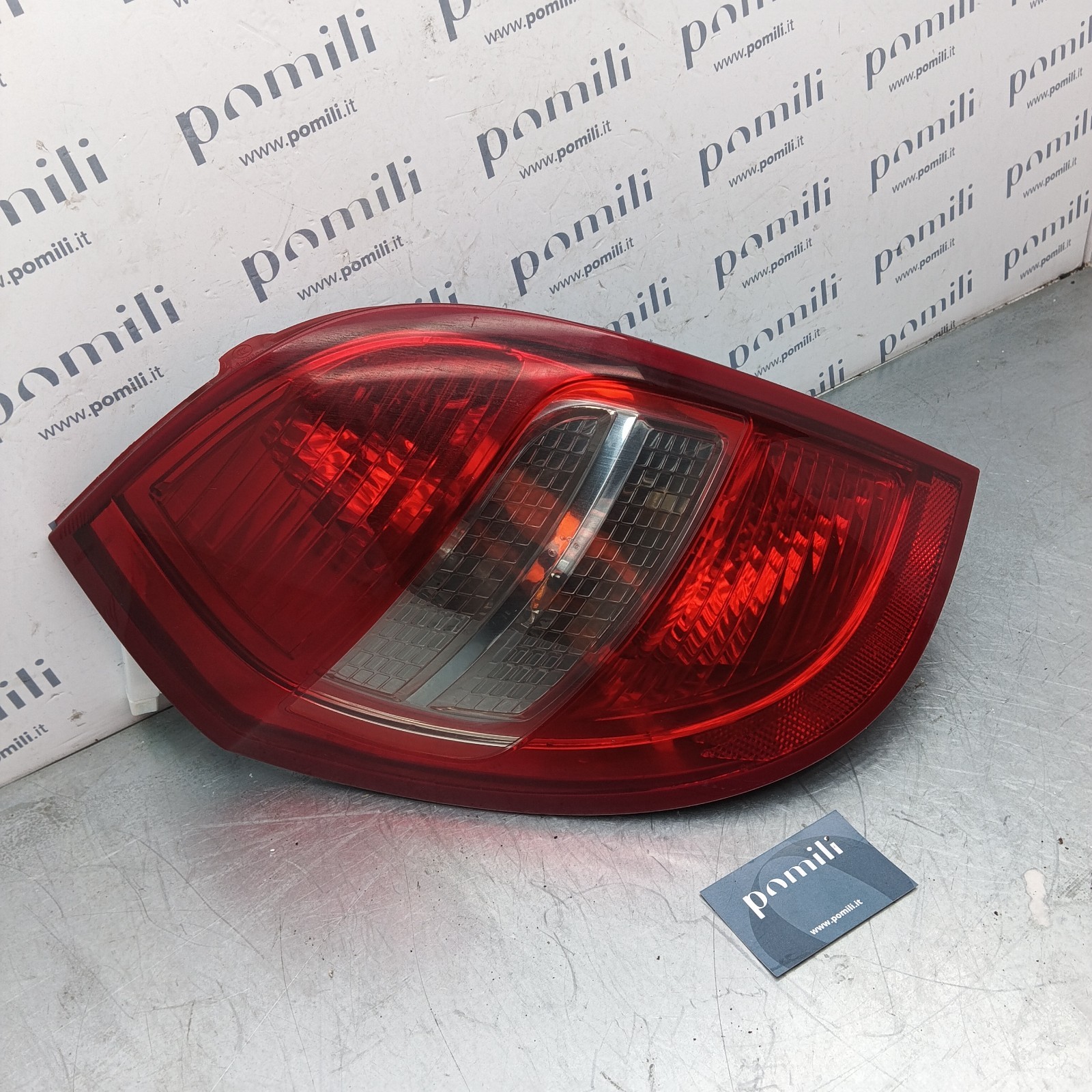 Pomili Fanaleria Fanale posteriore sinistro Mercedes-Benz Classe A W169 (2004-2012) 89075861 usato