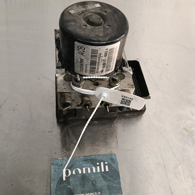 Pomili Freni e ricambi Centralina ABS OPEL ASTRA (P10) (10/09>06/18<) usata