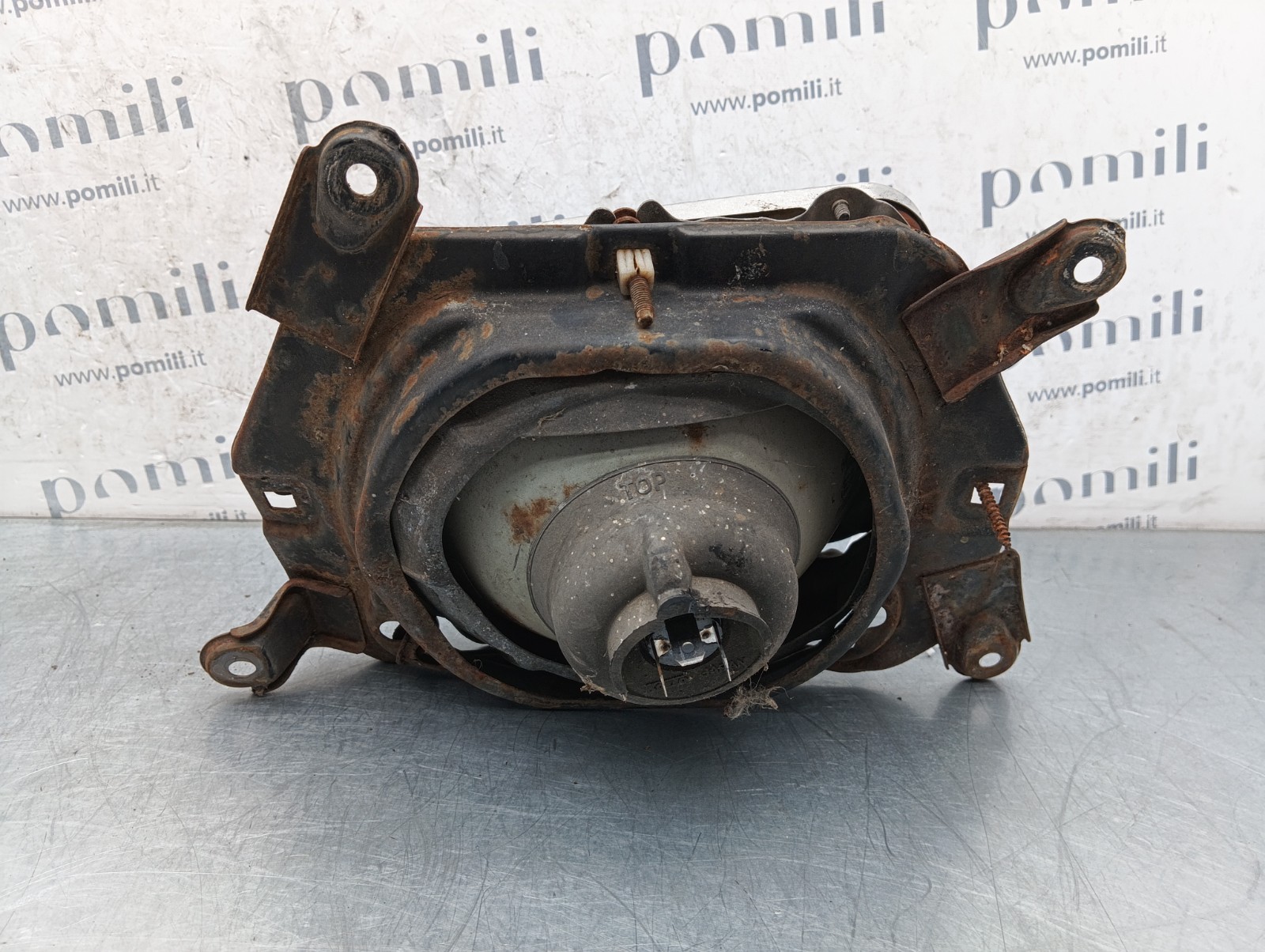 Pomili Fanaleria faro anteriore 02104R20 Toyota LandCruiser Hilux Mitsubishi L200