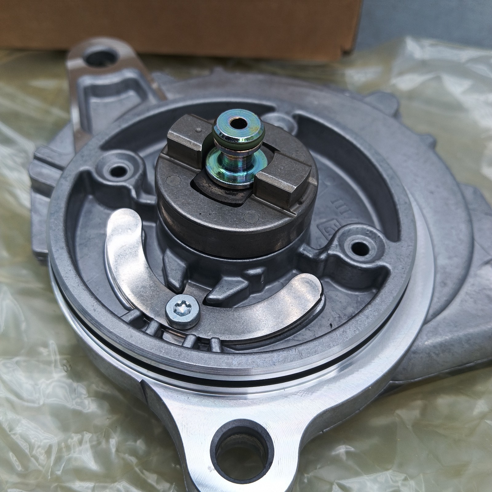 Pomili Alimentazione e scarico Pompa vuoto Toyota Hilux Land Cruiser 04004-2830W