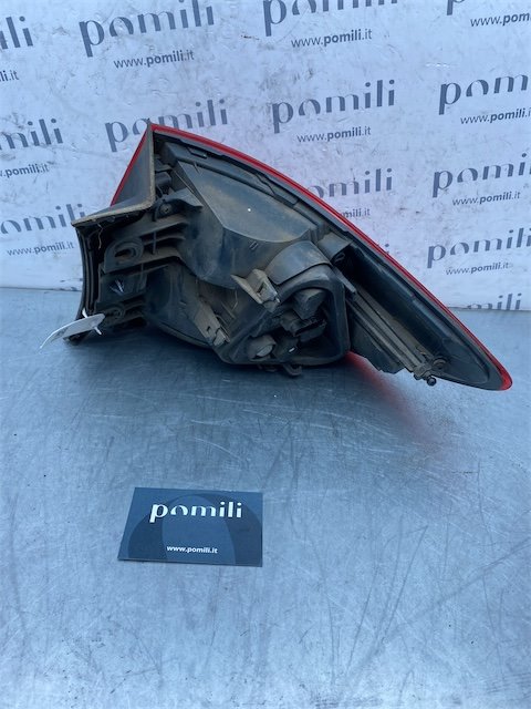 Pomili Fanaleria BMW Serie 3 F31 fanale posteriore esterno sinistro
