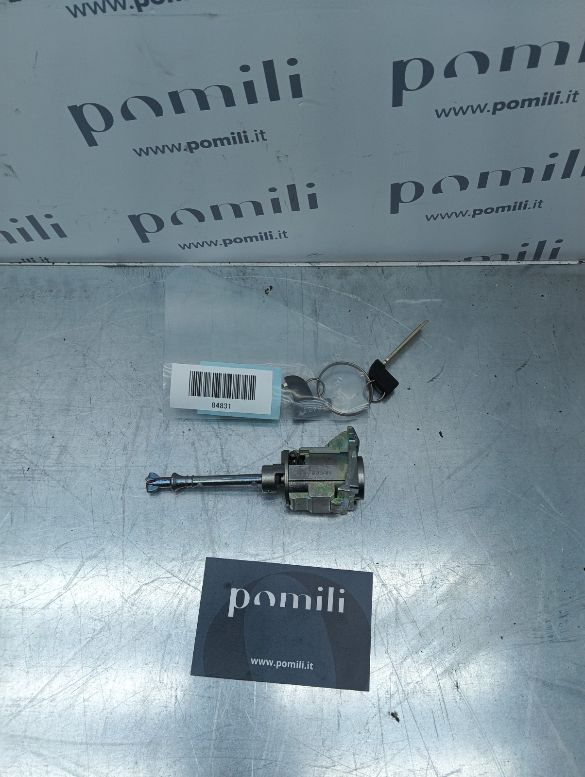 Pomili Motorini avviamento, alternatori, ECU e cavi 69005-F4030 kit cilindro e chiave accensione Toyota C-HR
