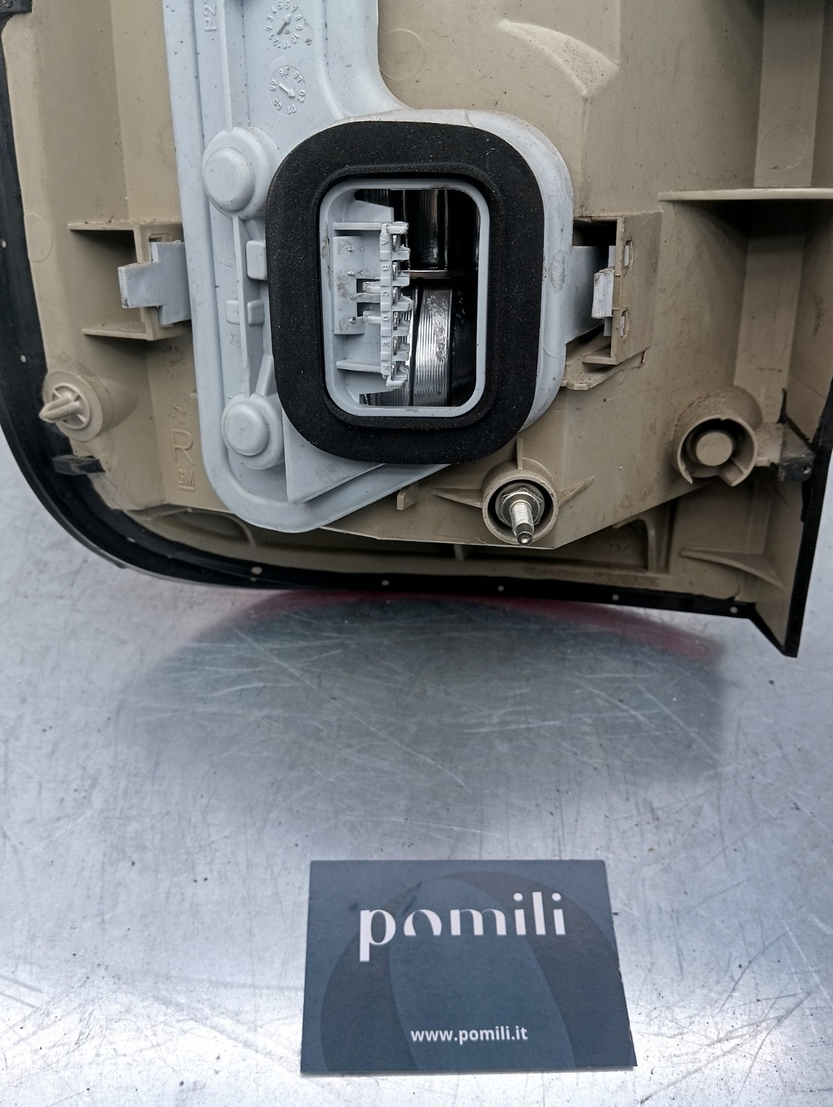 Pomili Fanaleria Opel Zafira fanale posteriore destro usato