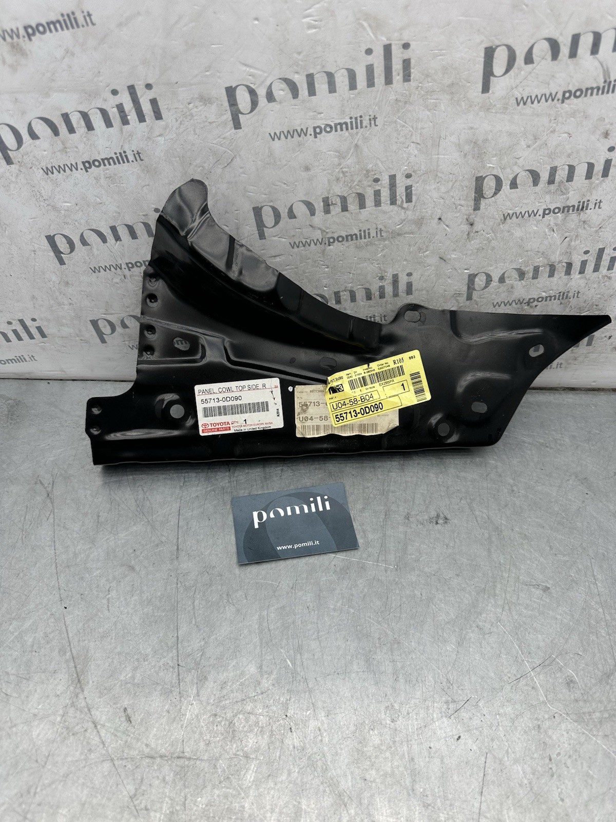 Pomili Cristalli Toyota Yaris 55713-0D090 pannello vasca tergicristalli destro