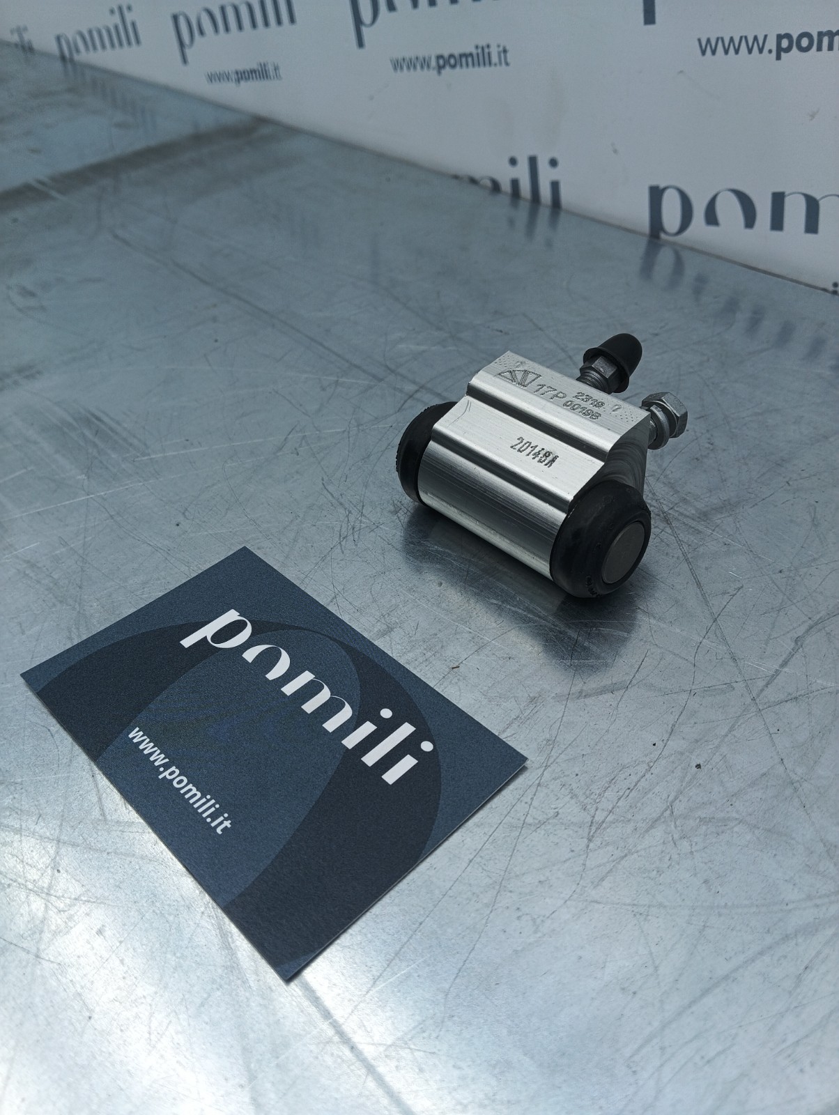 Pomili Freni e ricambi Toyota Aygo cilindro freno posteriore nuovo