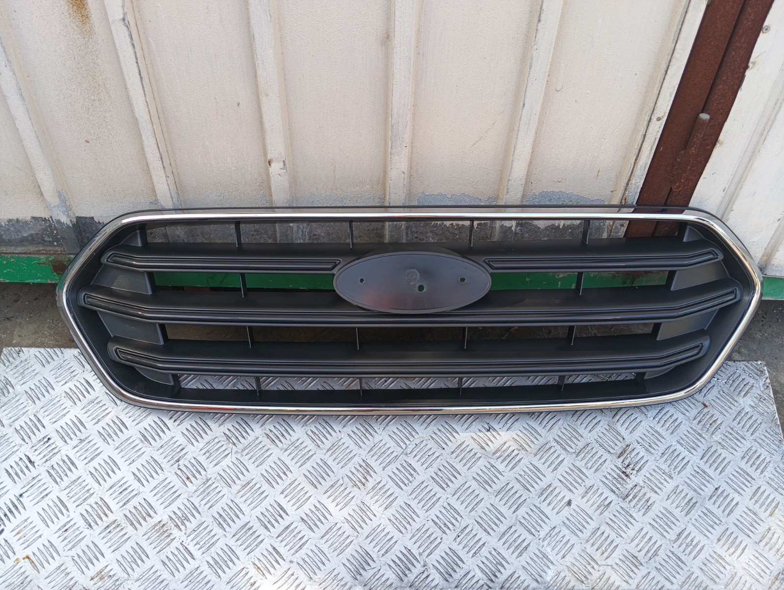 Pomili Paraurti anteriore Transit griglia frontale JK21-17B968