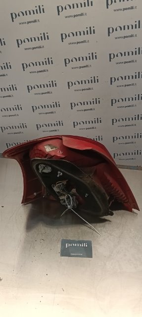 Pomili Fanaleria Toyota Yaris fanale posteriore destro