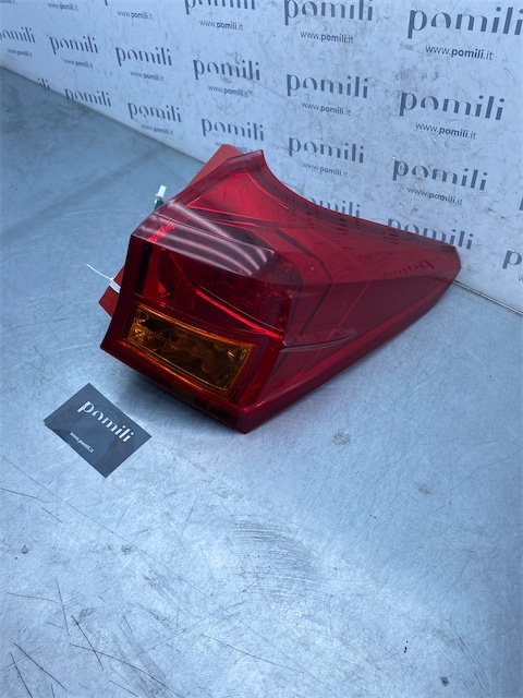 Pomili Fanaleria Toyota Auris fanale posteriore esterno destro