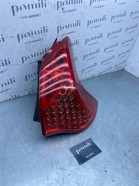 Pomili Fanaleria fanale posteriore esterno destro Peugeot 3008
