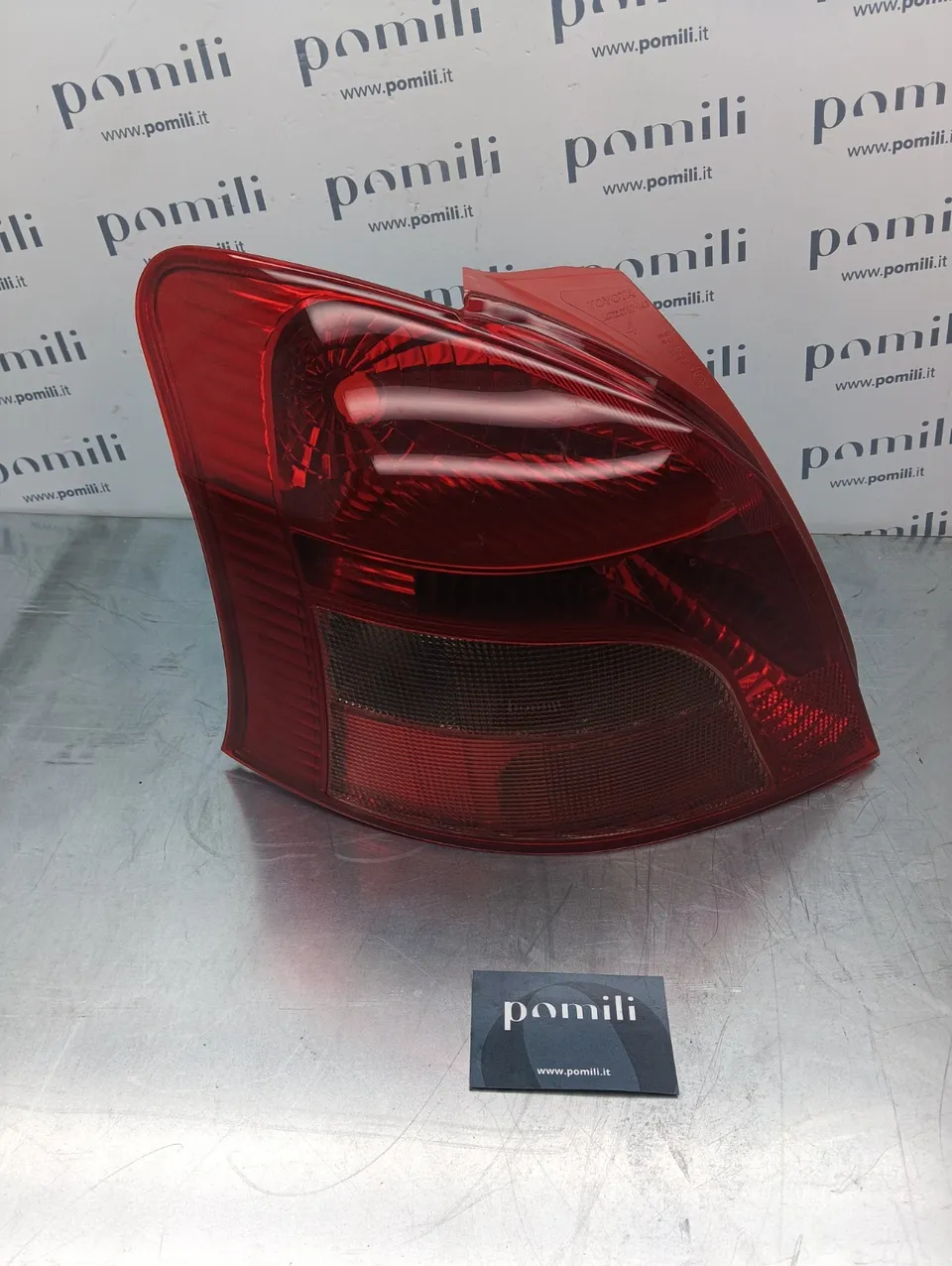 Pomili Fanaleria Fanale posteriore destro Toyota Yaris 81561-52490 nuovo