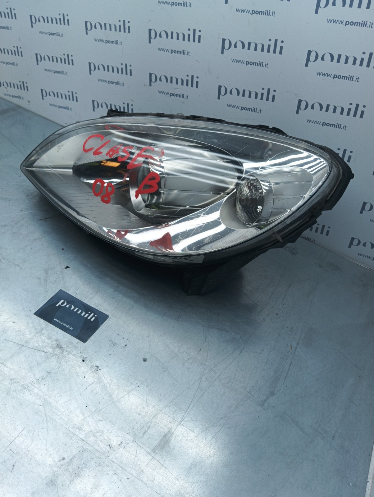 Pomili Fanaleria Mercedes Classe B W245 faro anteriore sinistro usato