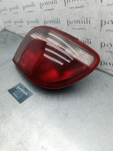 Pomili Fanaleria Fanale posteriore destro Toyota Yaris 03/99–11/05 JPP
