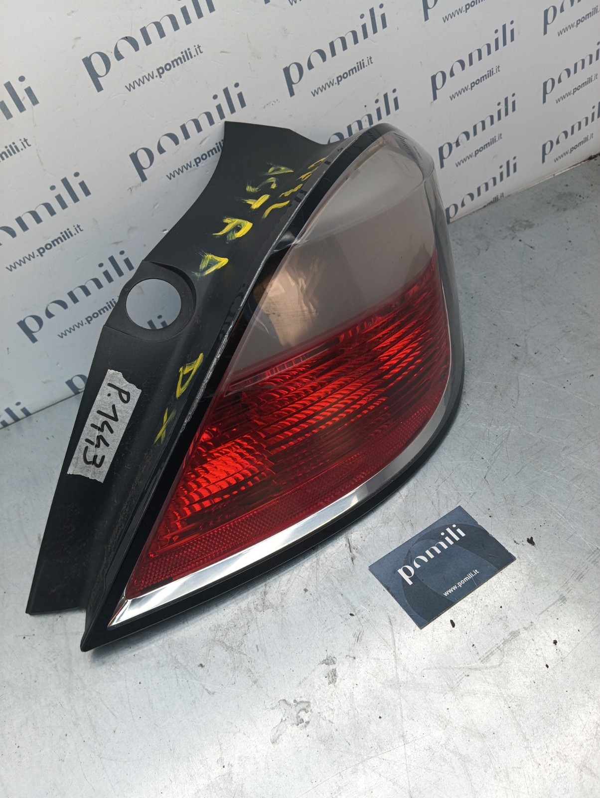 Pomili Fanaleria fanale posteriore destro Opel Astra H 342691834 usato