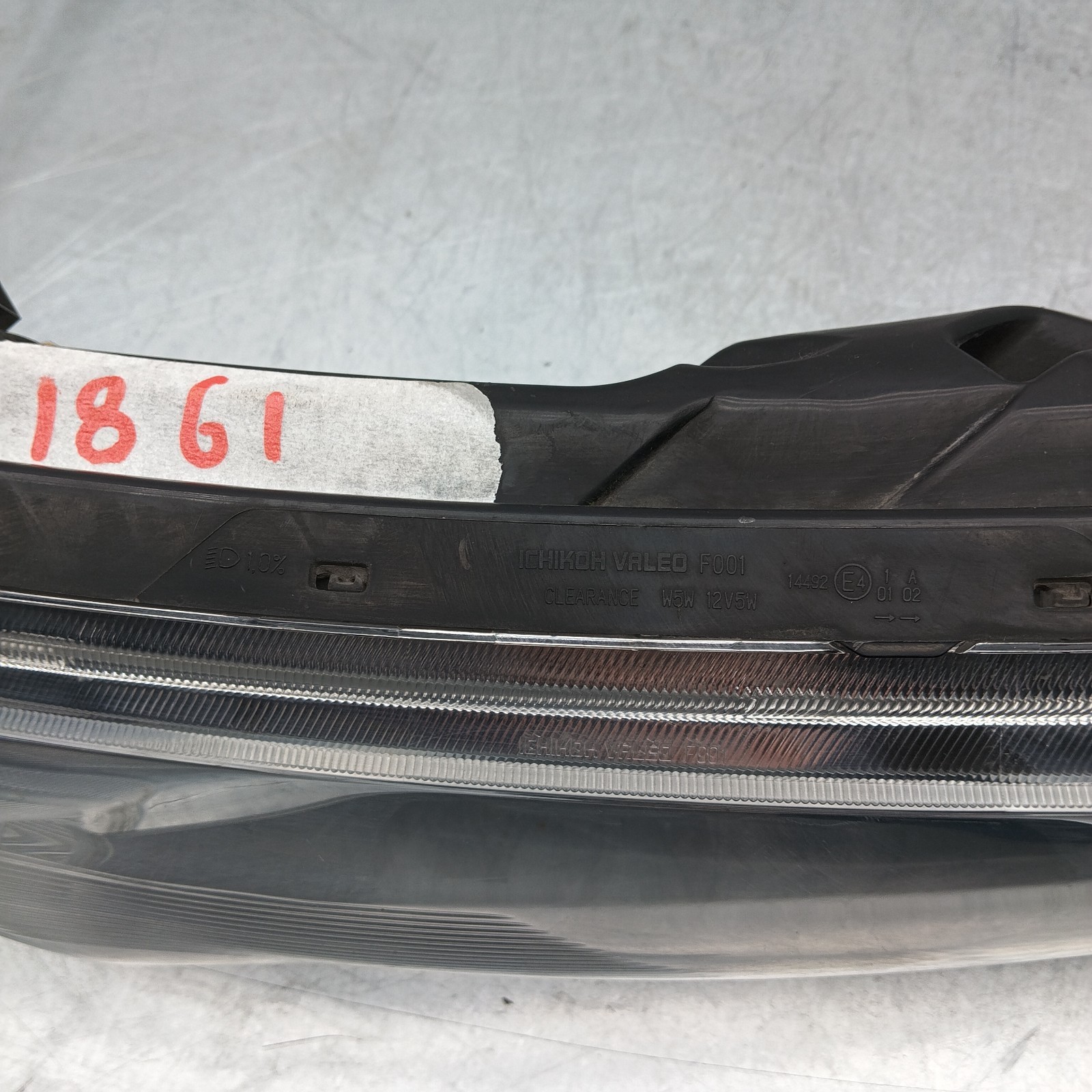 Pomili Fanaleria Nissan Juke 1ª Serie F15 261201KL0C faro sinistro usato