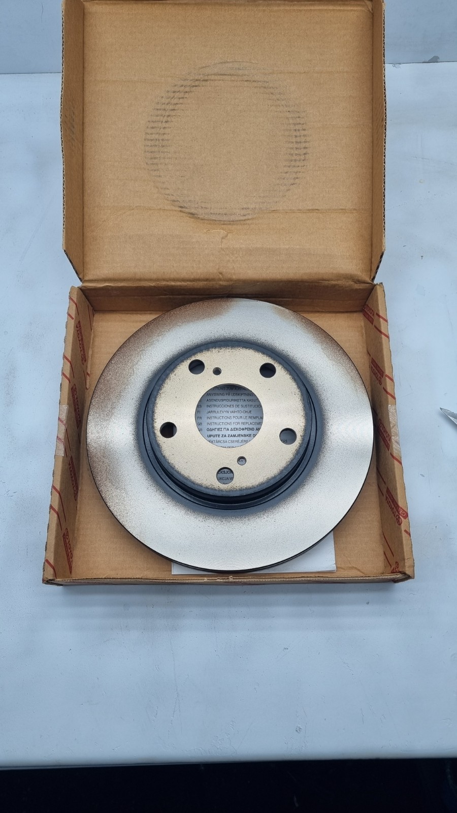 Pomili Freni e ricambi Toyota Auris 43512 YZZAC disco freno anteriore
