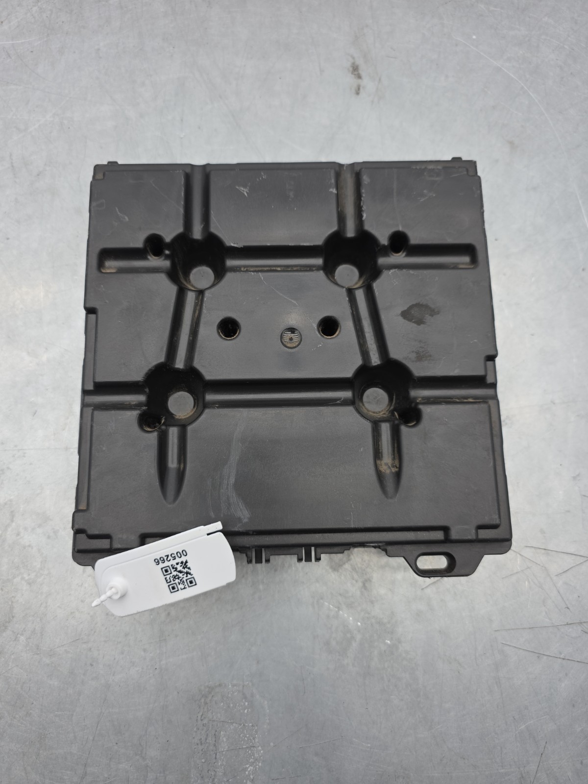 Pomili Elettronica/batteria ibride Body Computer Volkswagen Polo 6R 6R0937087F usato