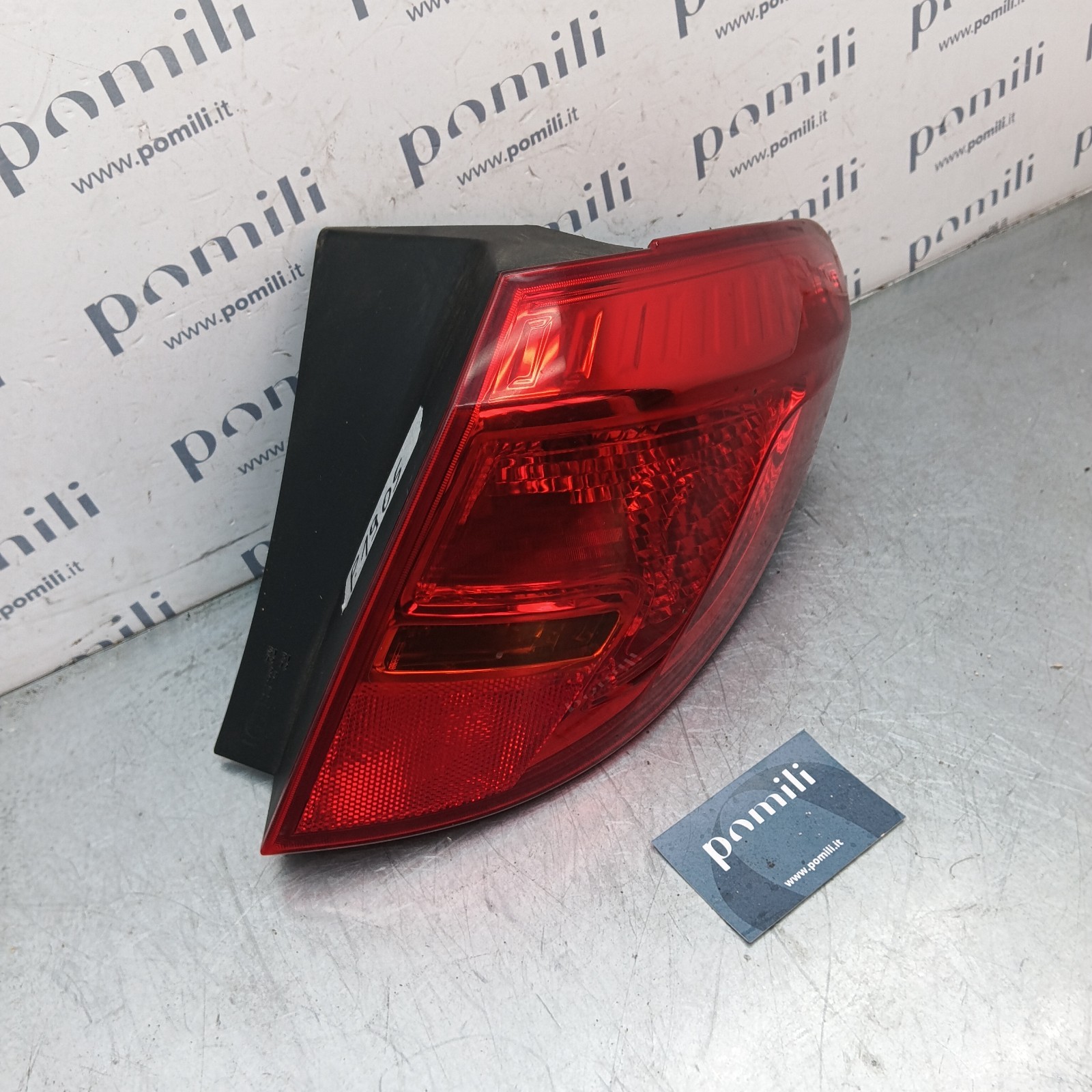 Pomili Fanaleria fanale posteriore Opel Meriva B destro usato