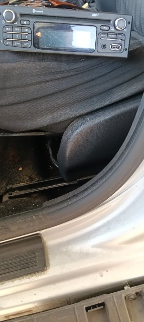Pomili Elettronica/batteria ibride Dacia Duster autoradio