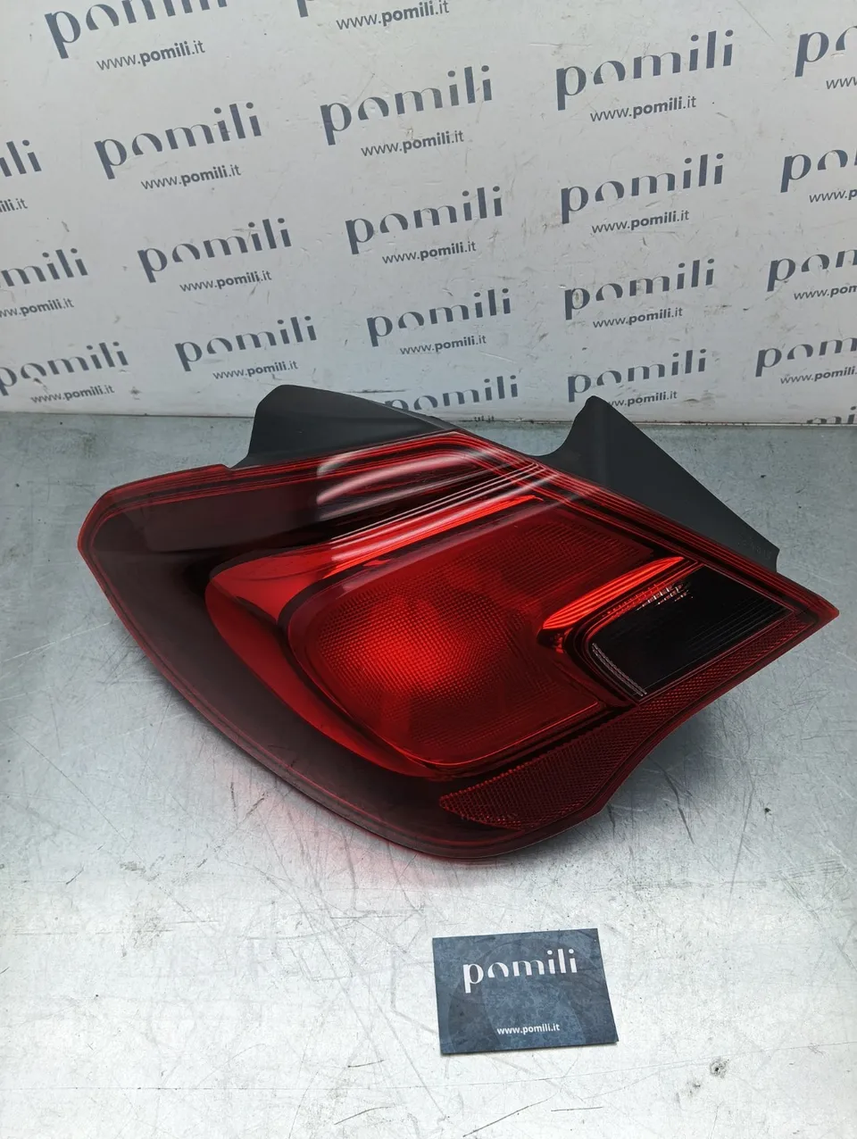 Pomili Fanaleria Opel Corsa E fanale posteriore destro 460034366 usato