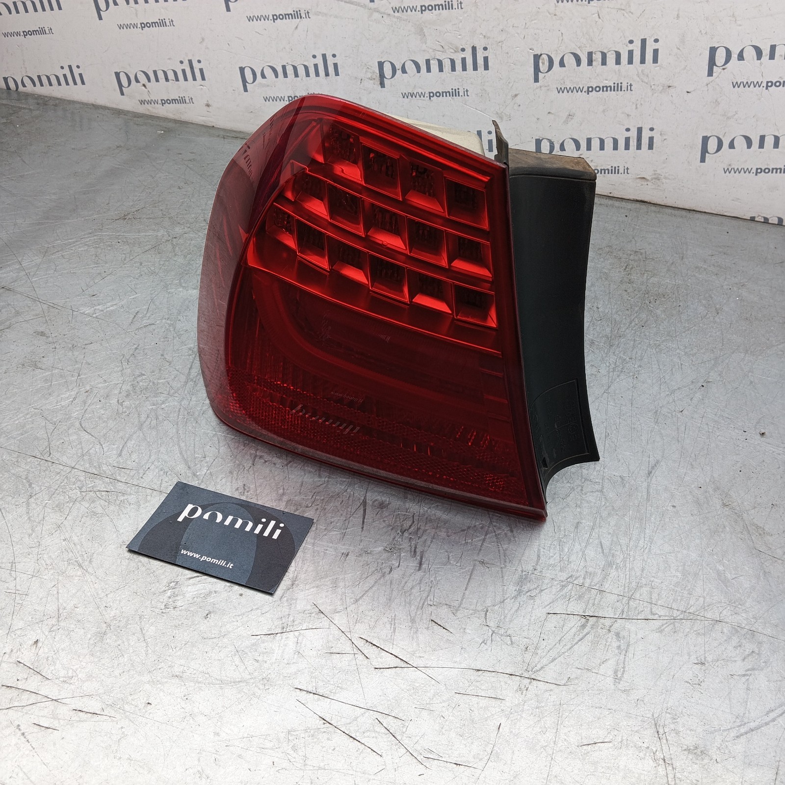Pomili Fanaleria BMW S3 E90 fanale posteriore sinistro LED 7289425ECE usato
