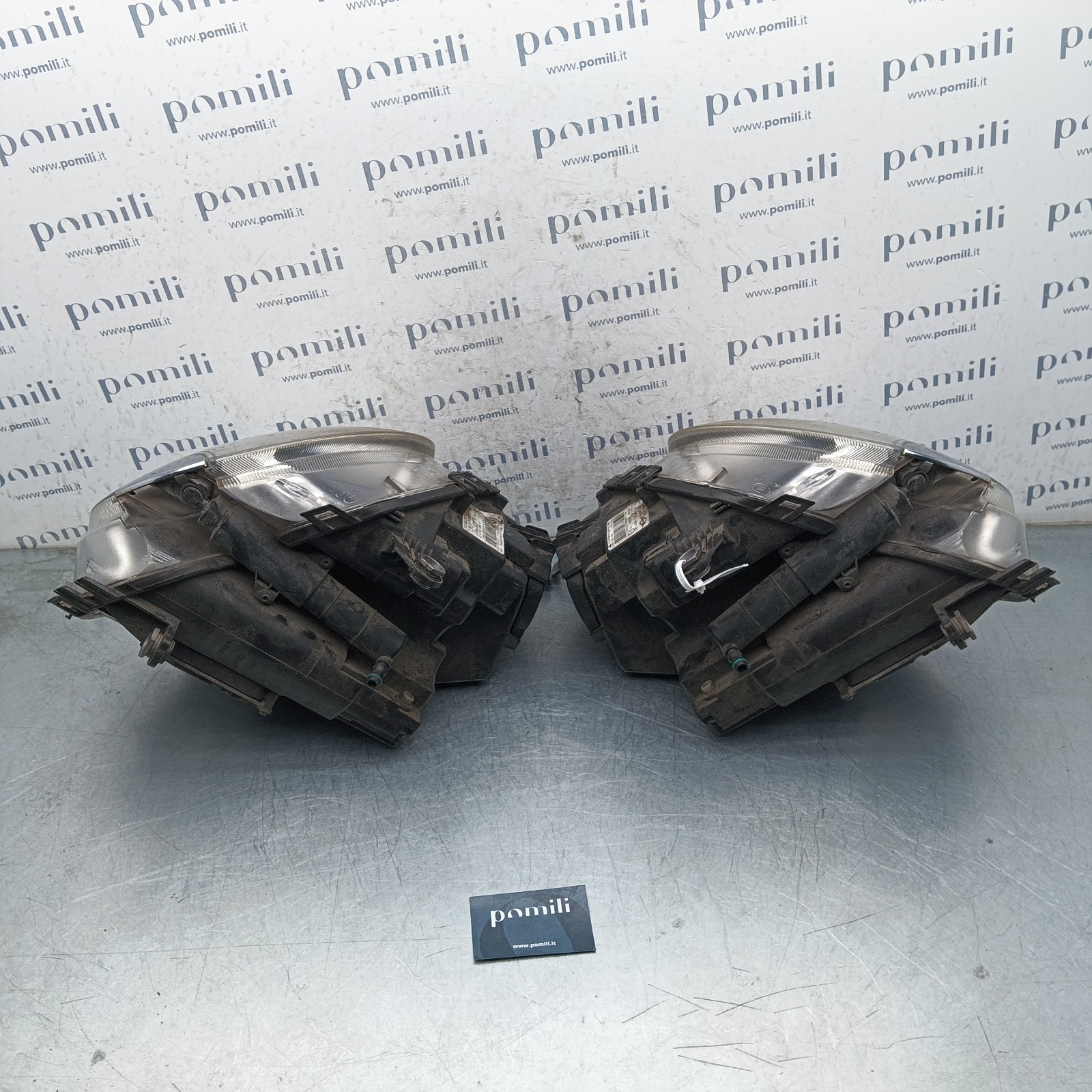 Pomili Fanaleria Cooper S R56 coppia fari Bi-Xenon usati