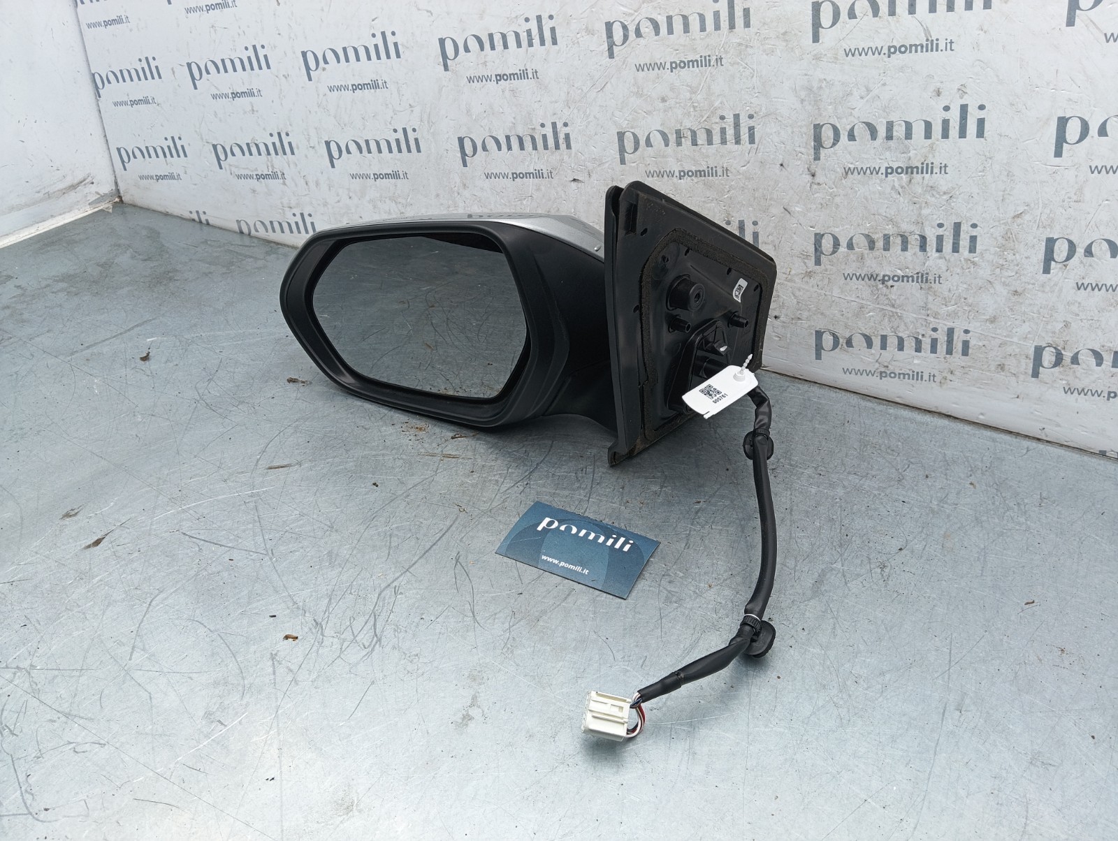 Pomili Cristalli Specchietto retrovisore sinistro Toyota Yaris 4 (2020-2026) 87940K0030 usato