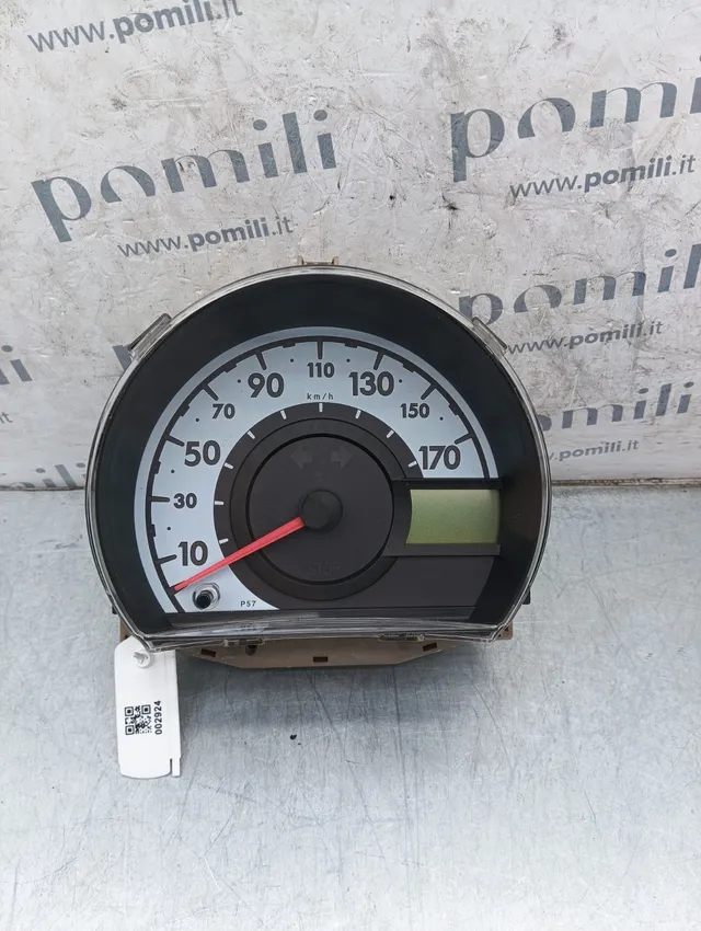 Pomili Rivestimenti interni e parti interne 83800-0H02IA contachilometri usato