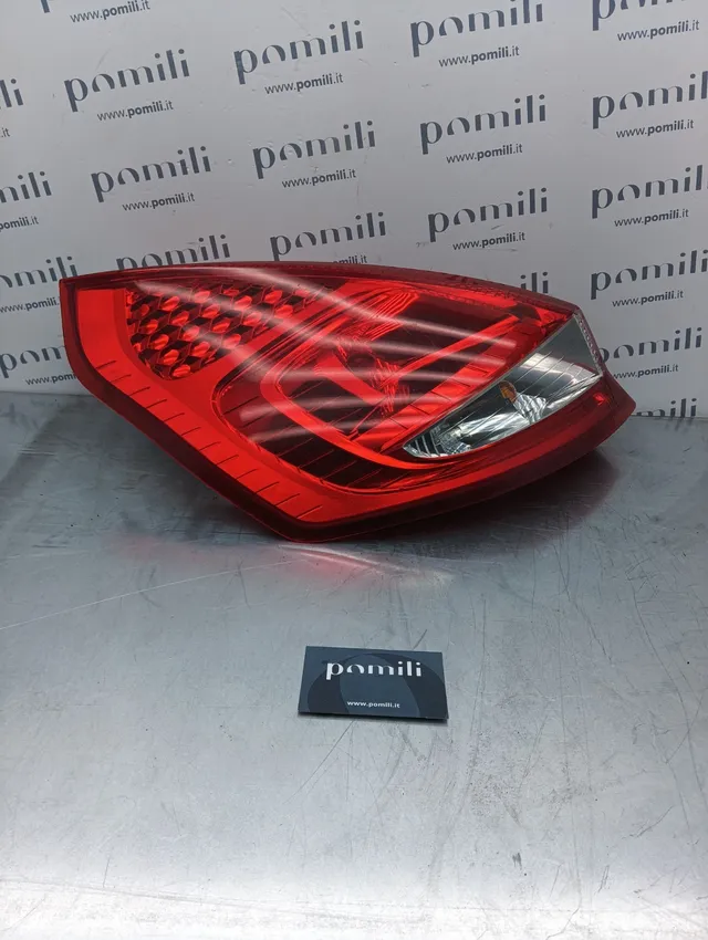 Pomili Fanaleria Ford Fiesta Mk7 (2008-13) 8A61-13405-4 fanale posteriore sinistro usato