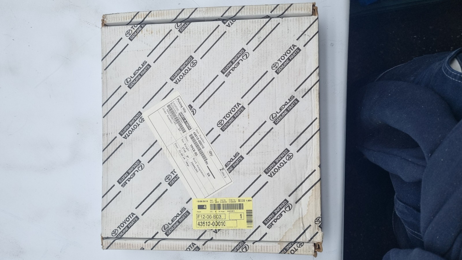 Pomili Freni e ricambi Disco freno anteriore ventilato TOYOTA YARIS 43512 0D010 nuovo