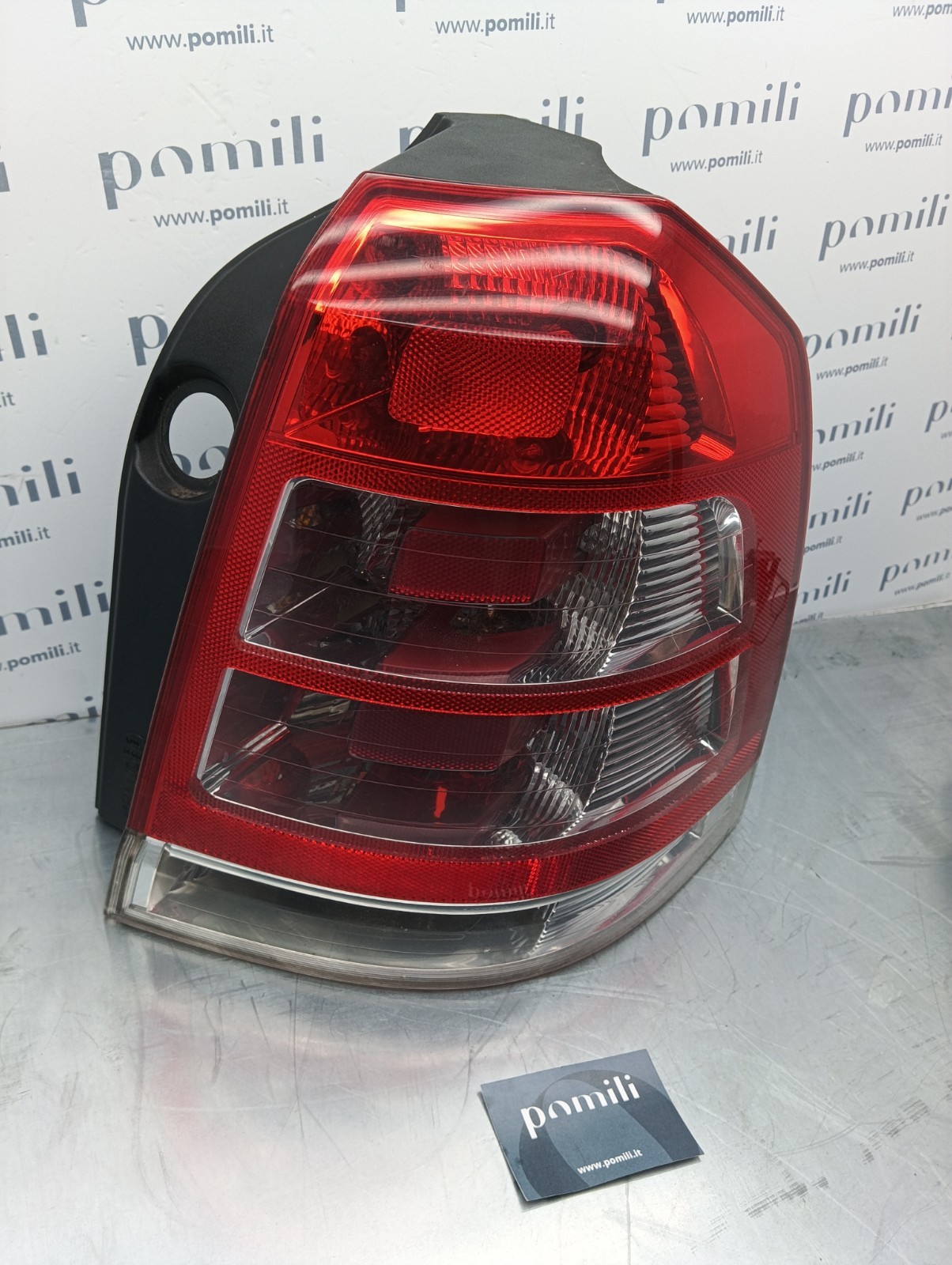 Pomili Fanaleria Opel Zafira B fanale posteriore destro 13305775 usato