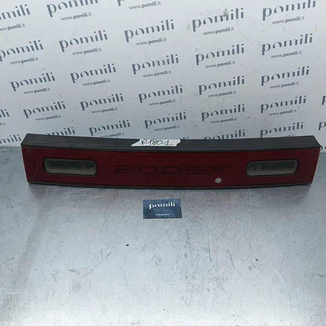 Pomili Fanaleria Terzo stop Nissan 200SX 13263288 usato con scocca rotta